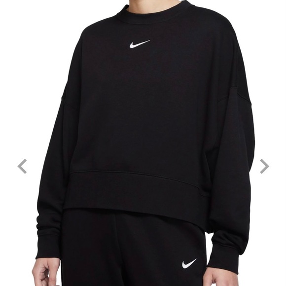 Brand new oversized Nike crew neck 🖤 - Picture 1 of 5